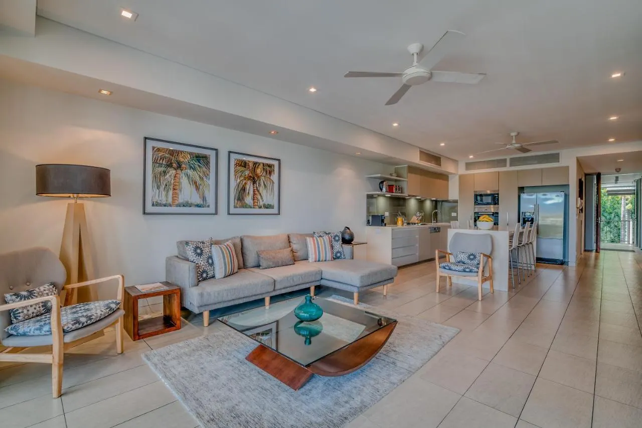 Coconut Grove Aparthotel Port Douglas 5*,  Australia