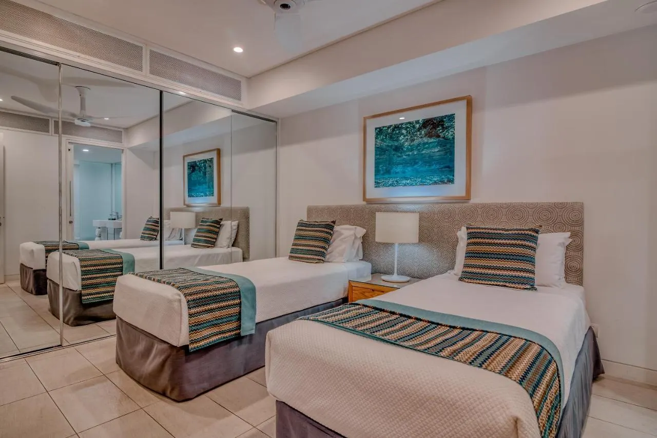 Coconut Grove Aparthotel Port Douglas